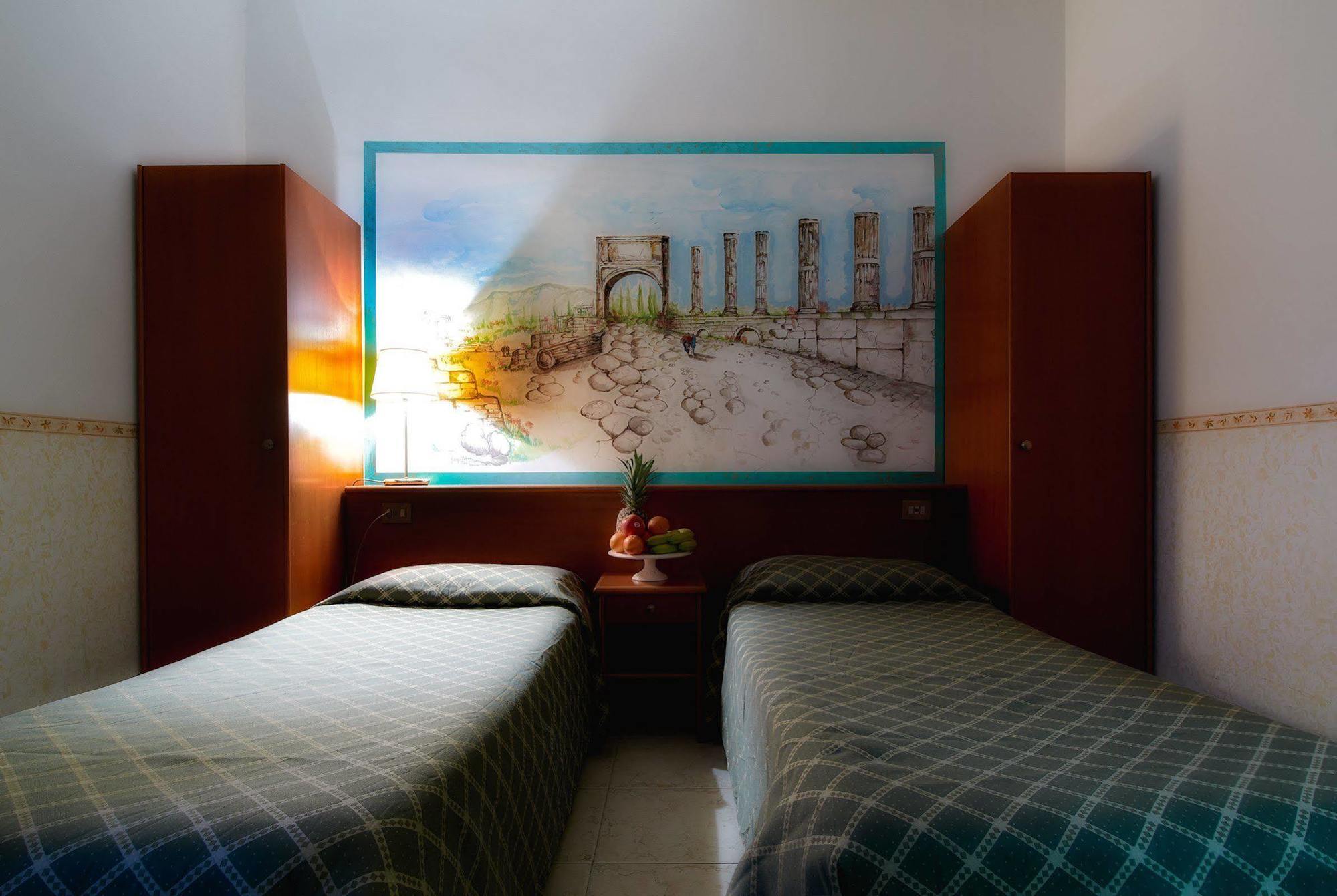 Nazional Rooms روما المظهر الخارجي الصورة